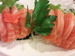 Sushi Salmone