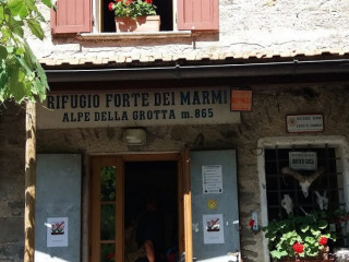 Rifugio Forte Dei Marmi