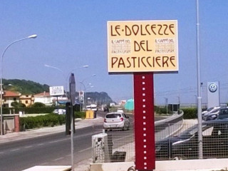 Le Dolcezze Del Pasticcere Caffe