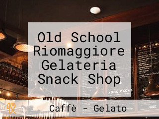 Old School Riomaggiore Gelateria Snack Shop