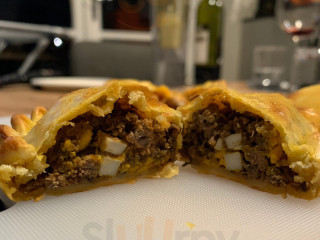 Alpi Empanadas