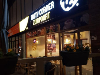 Tasty Corner