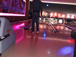 Stardust Bowling