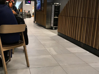 Bølgen Moi Flesland