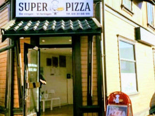 Super Pizza