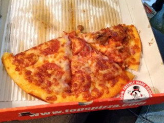 Topps Pizza