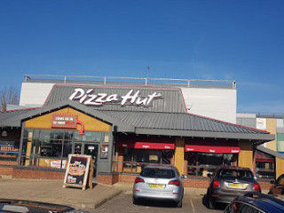 Pizza Hut