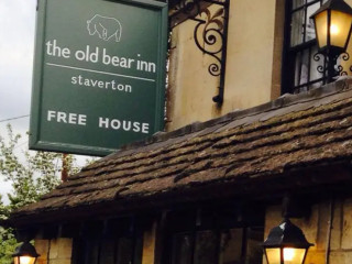 The Old Bear Inn, Staverton