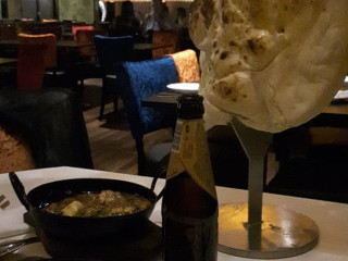 Akbars