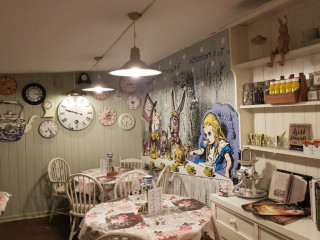 Mad Hatter's Tea Room