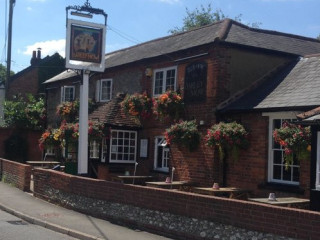 Louis At The Barley Mow