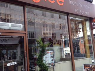 Guglee West Hampstead