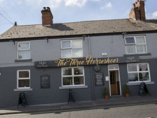 The Three Horseshoes