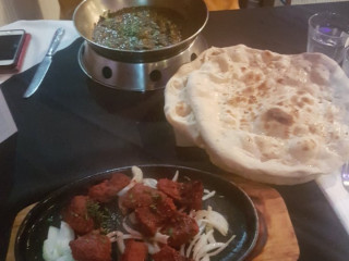 Sanam Tandoori