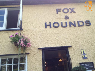 The Fox And Hounds