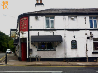 The Travellers Rest