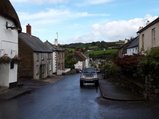 The Oxenham Arms