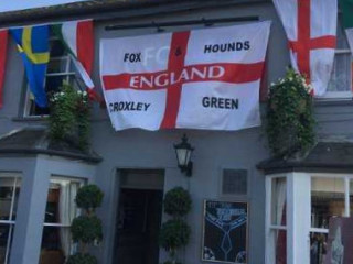 Fox And Hounds