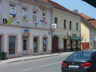 Pizzeria Klobuk