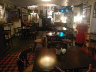 The Fighting Cocks Pub