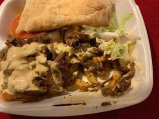 Tau Pizza Kafè V/ Habib Warda