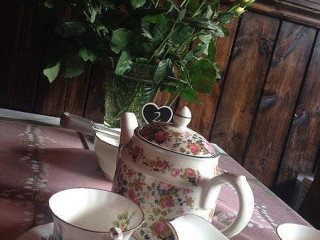 Dotty's Vintage Tearoom