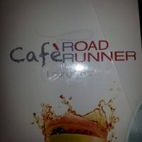 CafÉ Road Runner