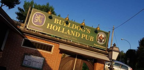 Bulldog's Holland Pub. Birreria E Hamburgheria Vicentina